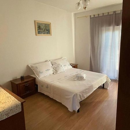 Sun Side Apartment คาชเตลา ภายนอก รูปภาพ